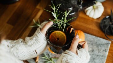 anakalyptontas_thn_omorfia_ths_allaghs_mikres_praktikes_frontidas