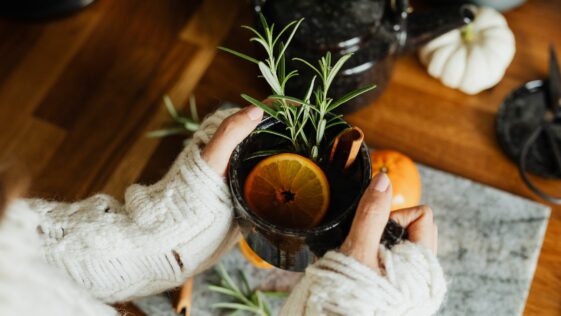 anakalyptontas_thn_omorfia_ths_allaghs_mikres_praktikes_frontidas